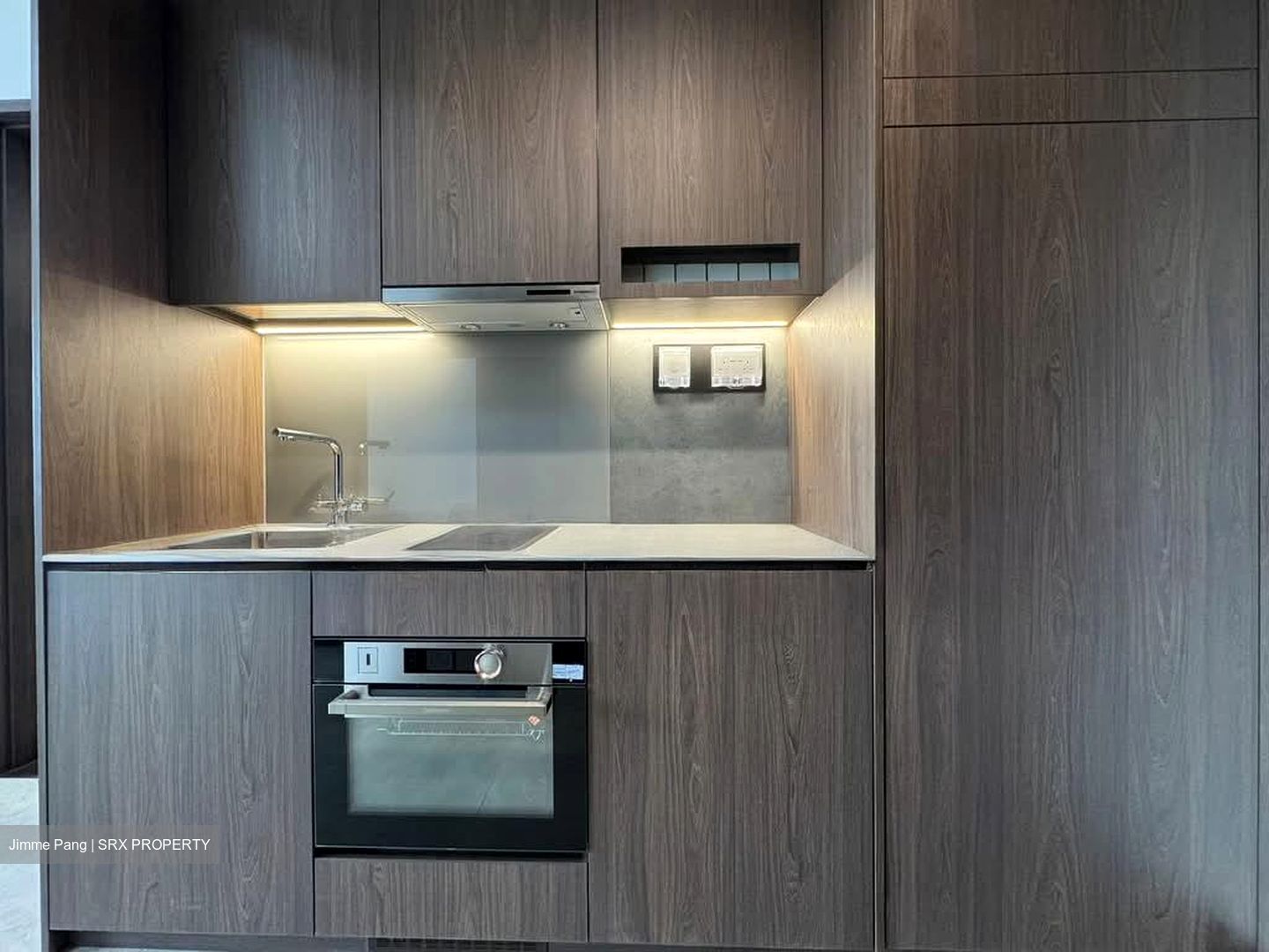 Midtown Modern (D7), Apartment #577835031